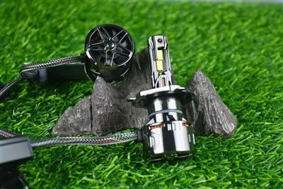چراغهای جلوی اتومبیل LED با روشنایی بالا
